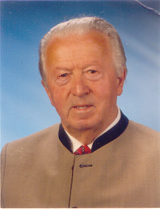 Karl Auracher 1986 - 2003.jpg