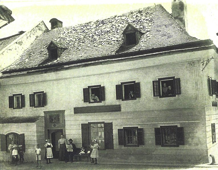 Datei:Haus Nieberlein um 1910.jpg