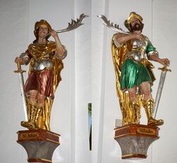 Johannes u. Paulus Statuen in der Pfarrkirche Nußdorf am Attersee, Collage.jpg