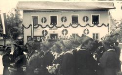 Altes Gemeindeamt Aurach 1957.jpg