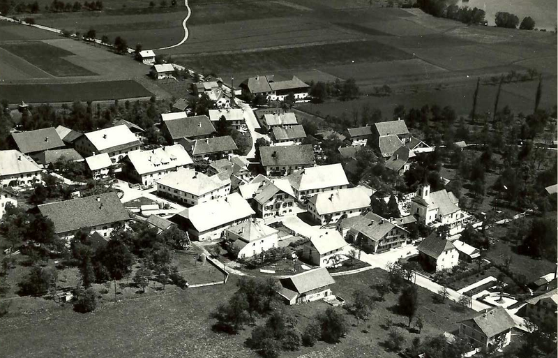 Datei:1 Luftbild Nußdorf 1956.png