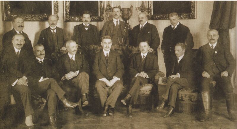 Datei:Das Kabinett Huszár.jpg