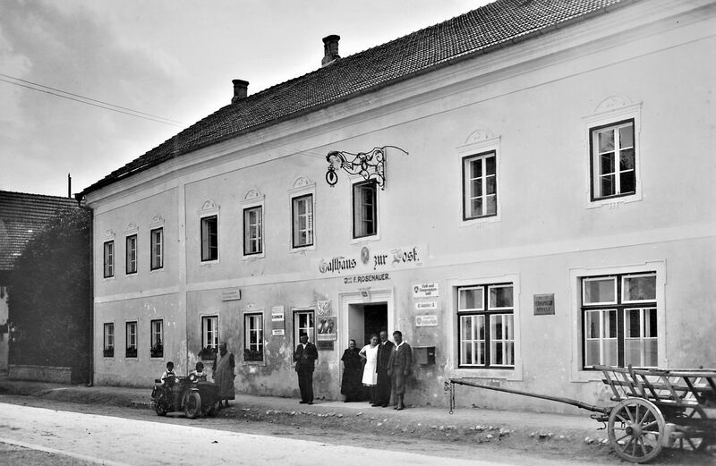 Datei:St.Georgen im Attergau Gasthaus zur Post F.Rosenaue.jpg