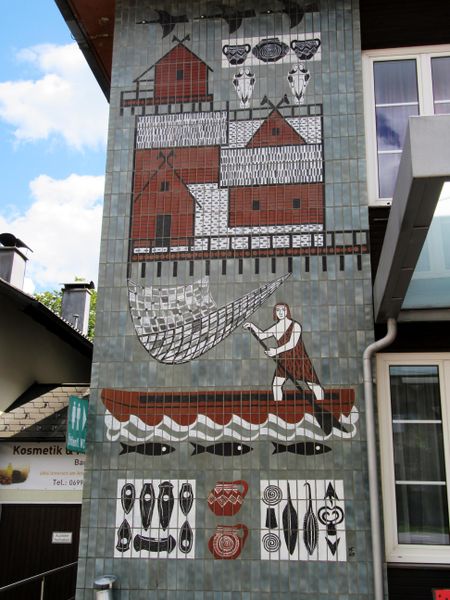Datei:Wandbild am Gemeindeamt Unterach am Attersee.jpg