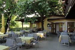 Gebhart Gastgarten.jpg