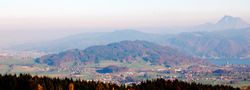 Buchberg, Ansicht vom Attergau-Aussichtsturm.jpg