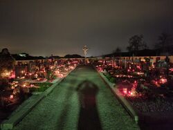 Friedhof-Aurach-Allerheiligen-2022.jpg