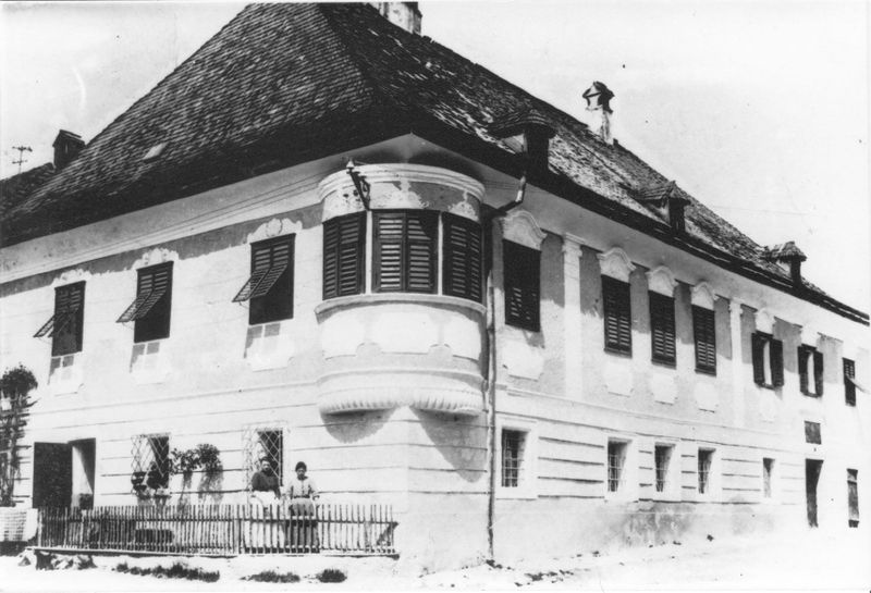 Datei:Gasthaus Mittendorfer 1913.jpg